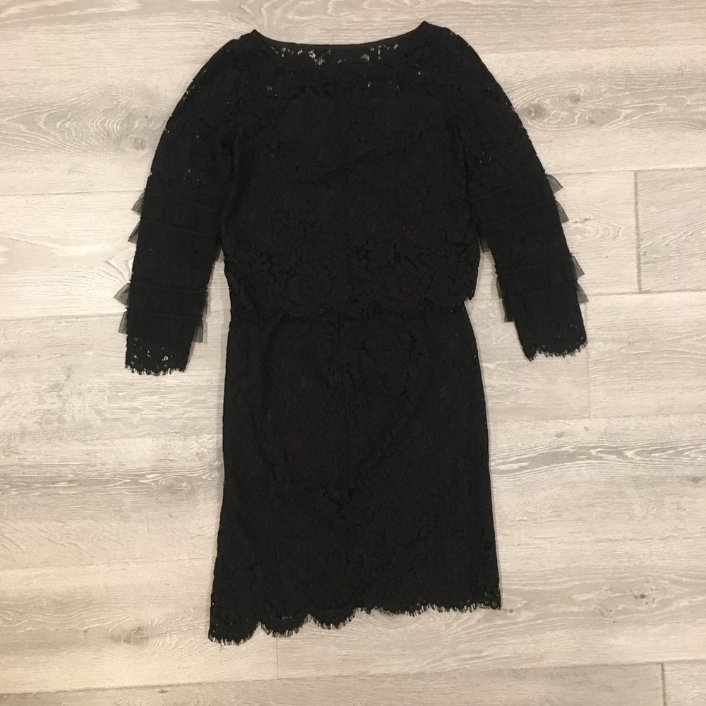 Women’s Lace Dress Set
